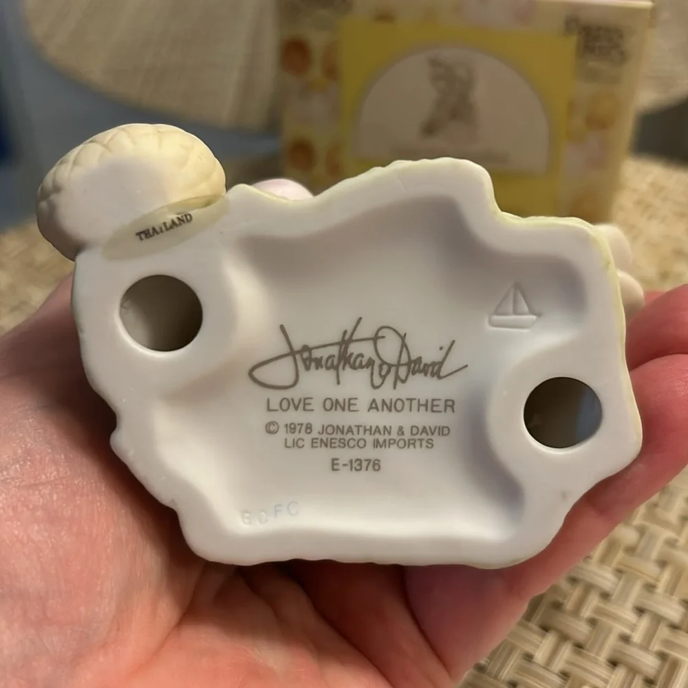 Precious Moments Original 21 - 1978 - Jonathan & David - Picture 3 of 3